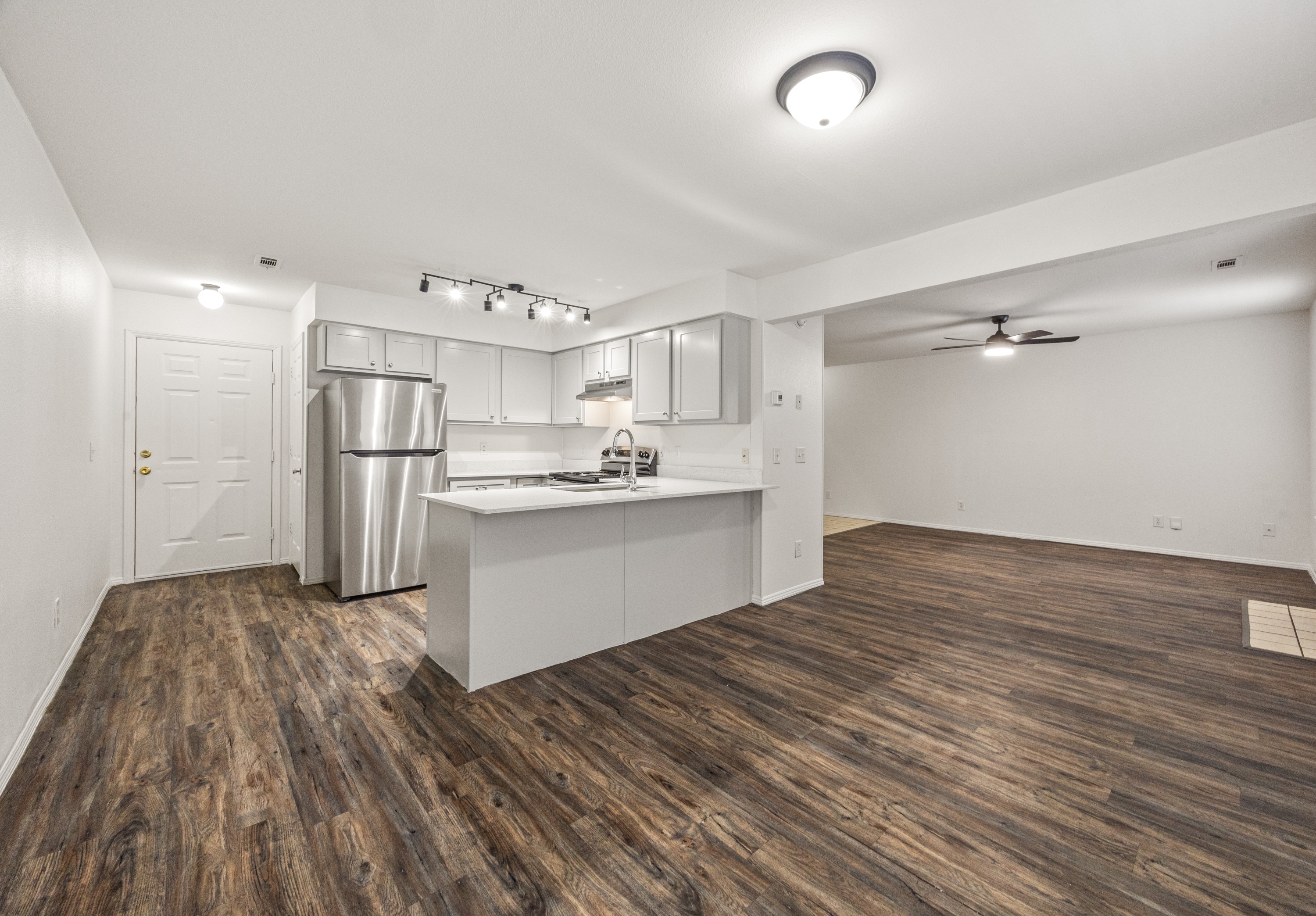 1005 North Molly Court