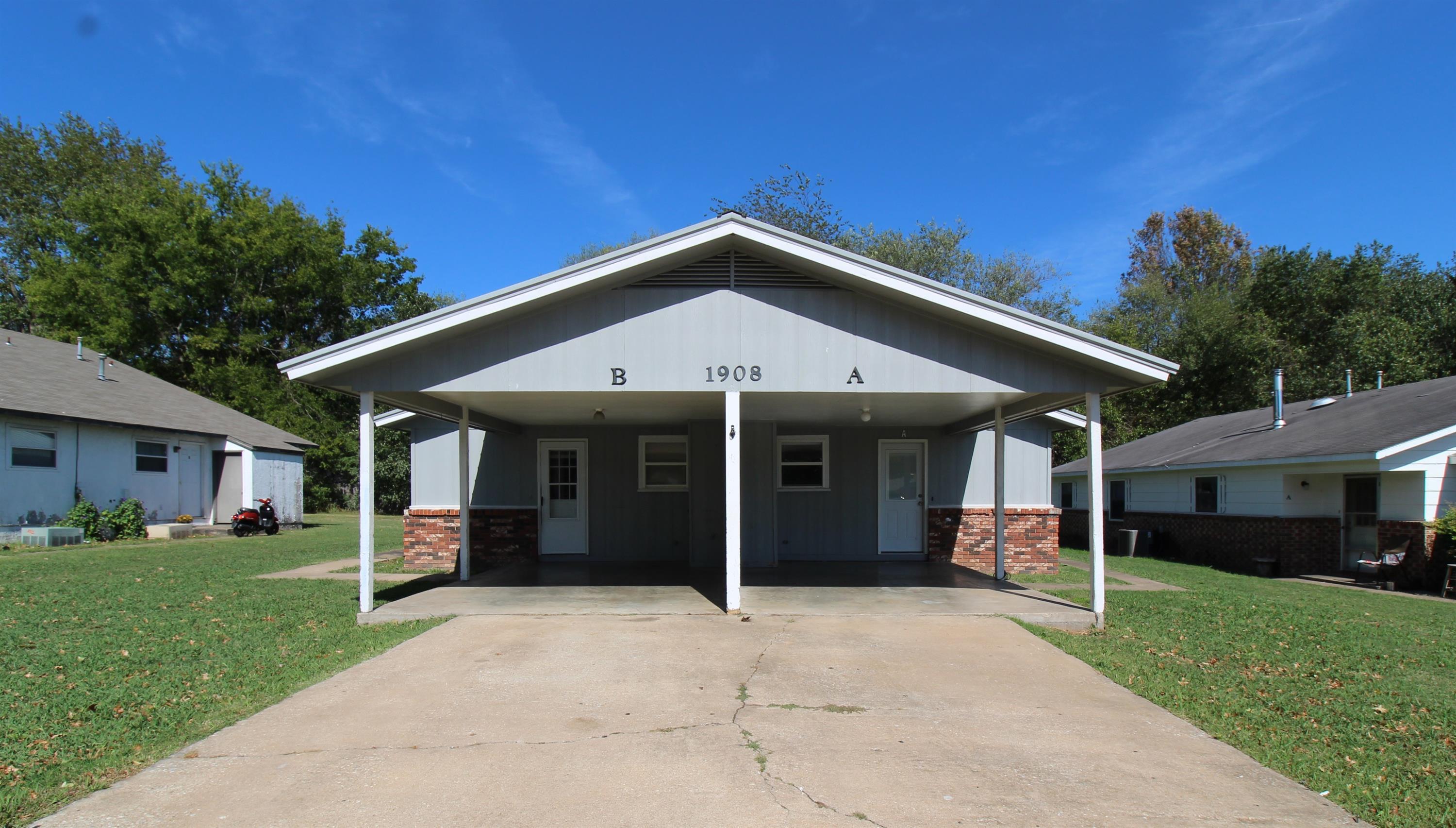 1908 Sycamore Place