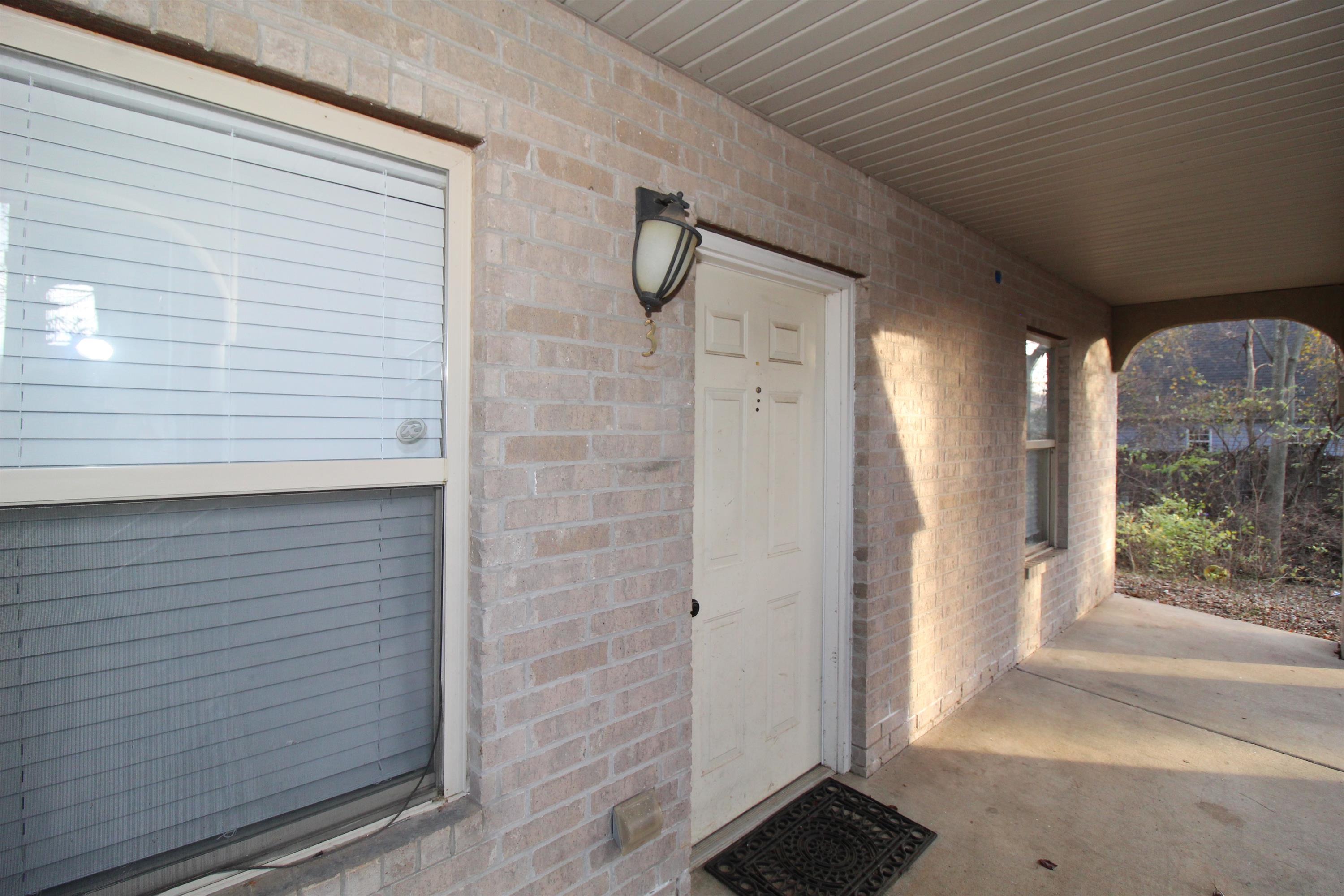 2068 North Leverett Avenue - 3